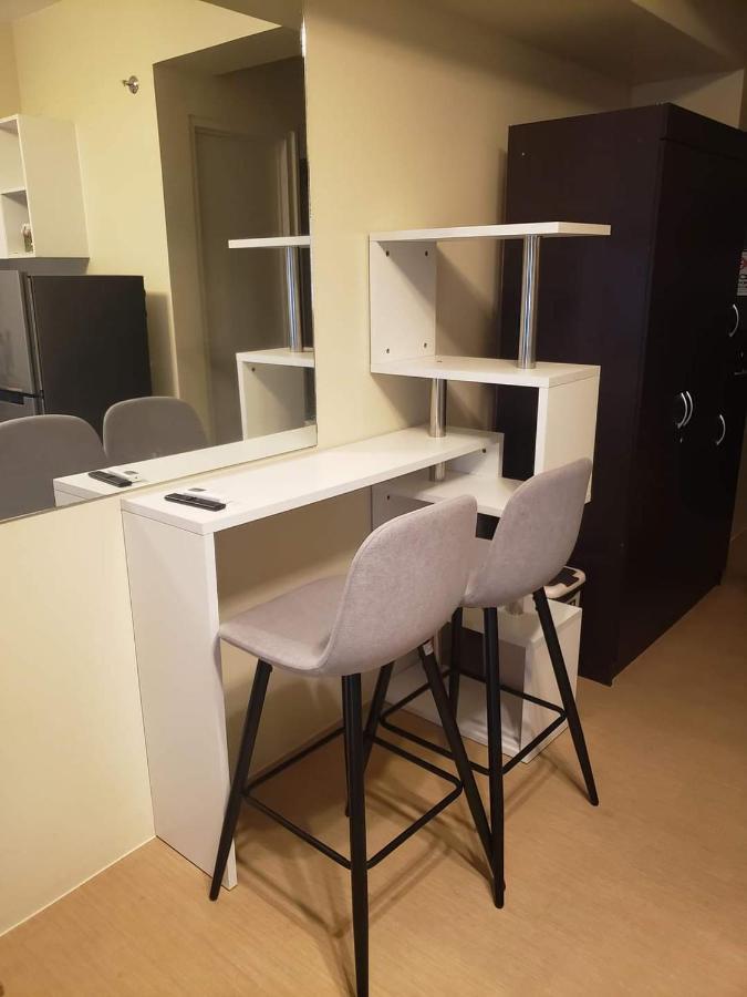 Avida Tower Free Airport Pick Up For 3 Nights Stay Or More Davao Exterior photo